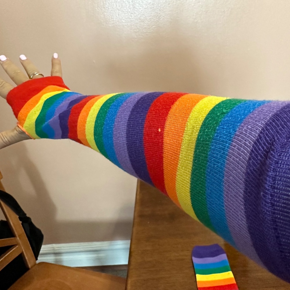 Colorful Rainbow Striped Long Knit Gloves and Socks Costume Accessories - Picture 12 of 12
